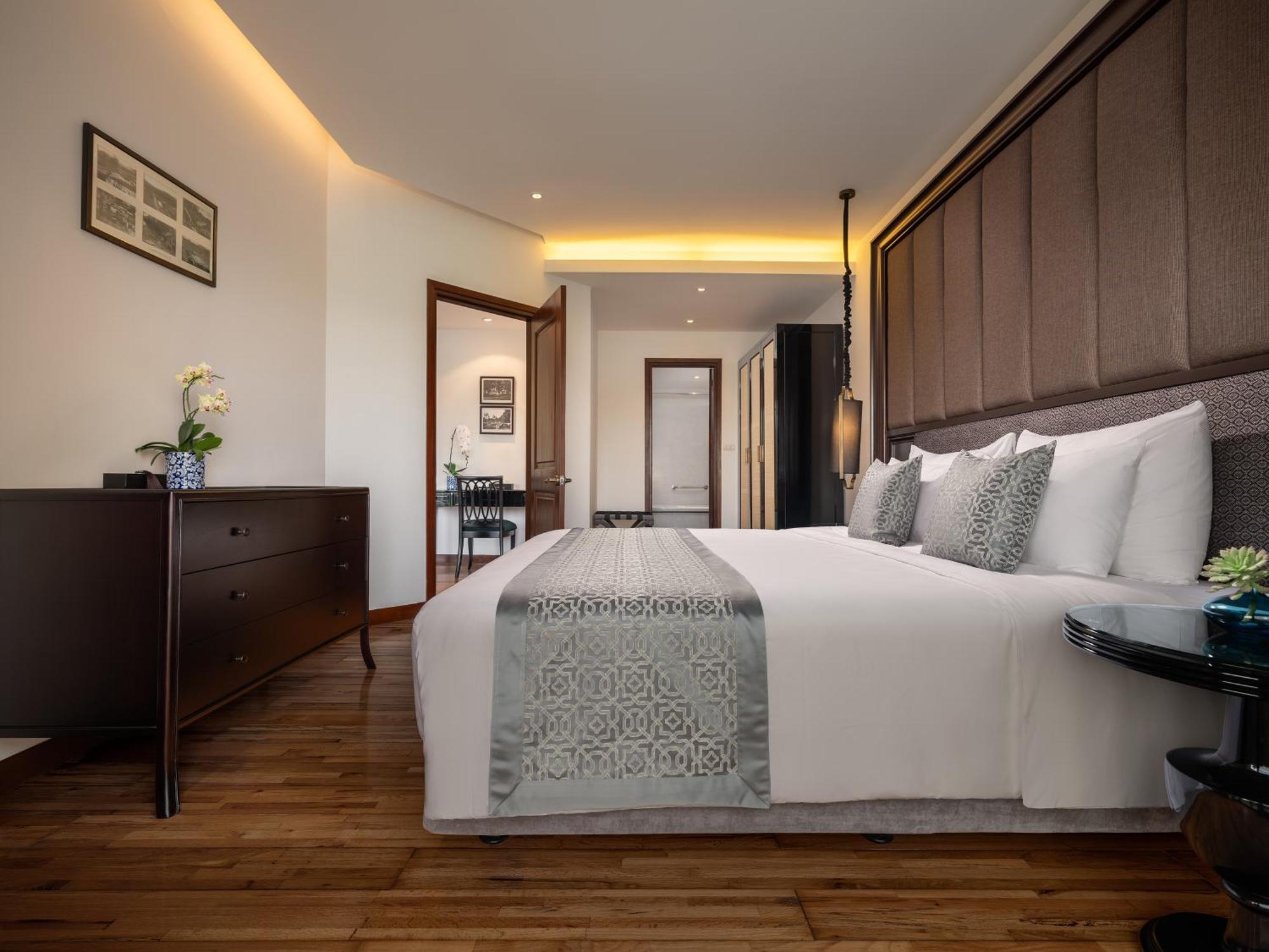 Elegant Suites Westlake Hanoi Buitenkant foto