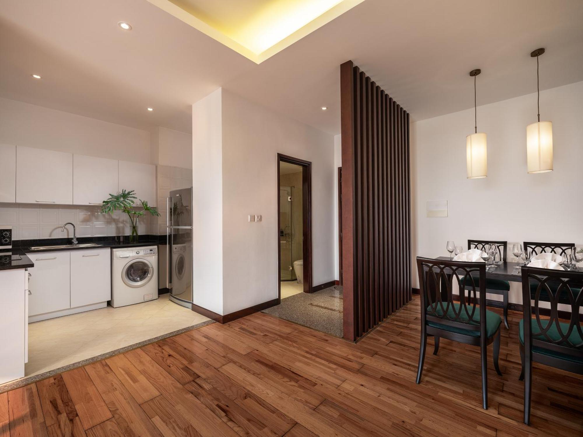 Elegant Suites Westlake Hanoi Buitenkant foto
